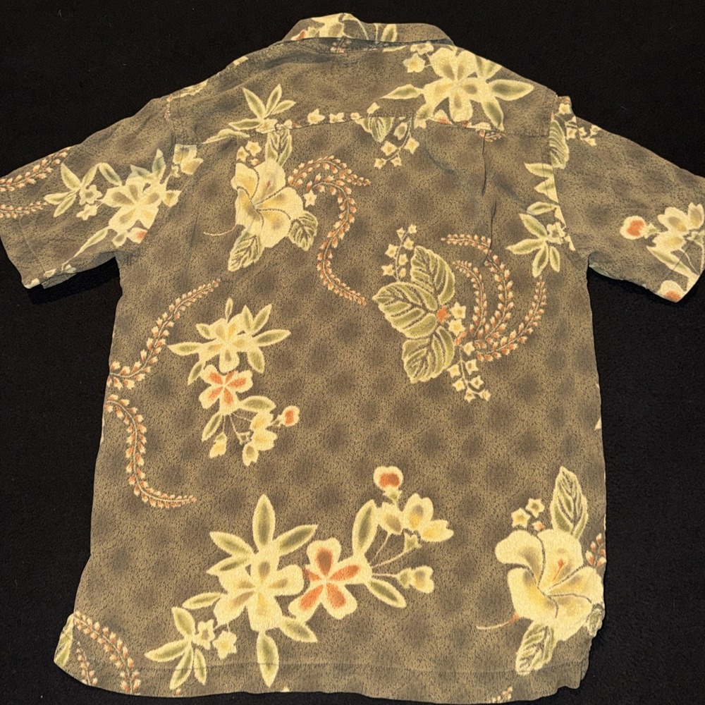 Tommy Bahama 100% Silk Floral Tropical Short Sleeve Button Up Mens Medium - Picture 5 of 5